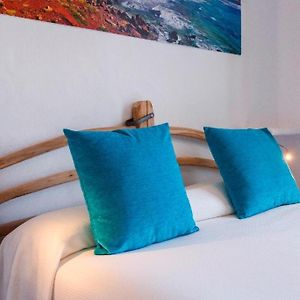 Two-Bedroom Apartment Sea View